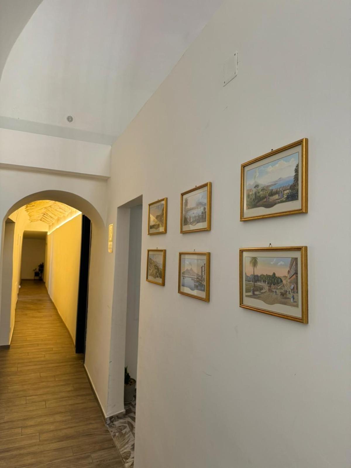 Palazzo Belmosto เนเปิลส์ ภายนอก รูปภาพ